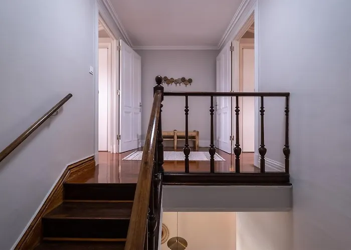 Lillian * Πόντα Ντελγκάντα