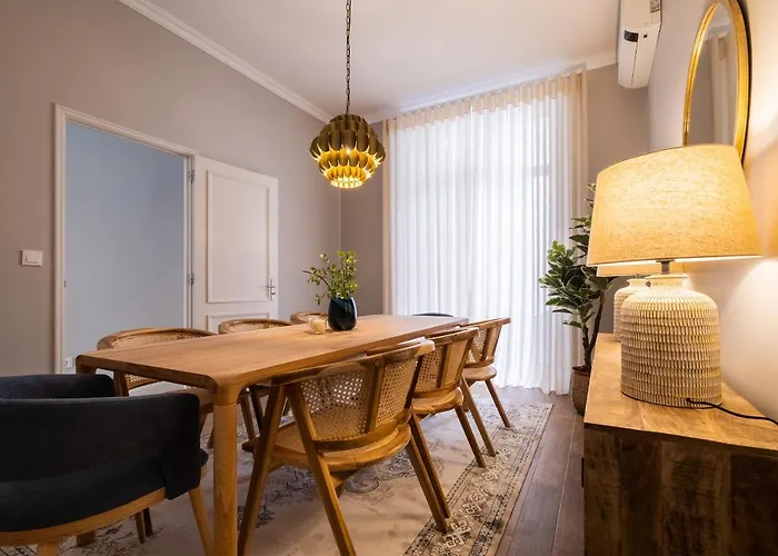 Holiday home Lillian