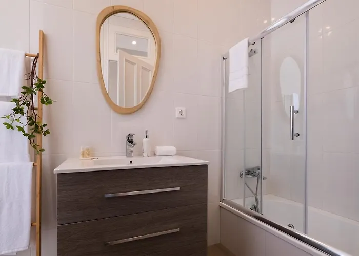 Lillian Holiday home *