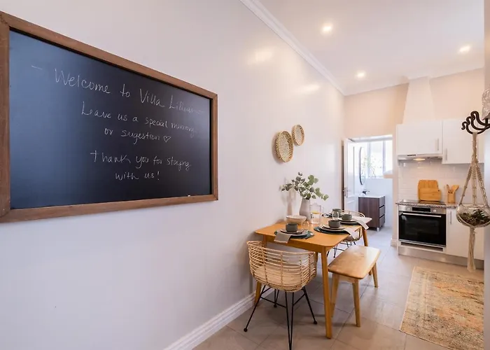 Holiday home Lillian *